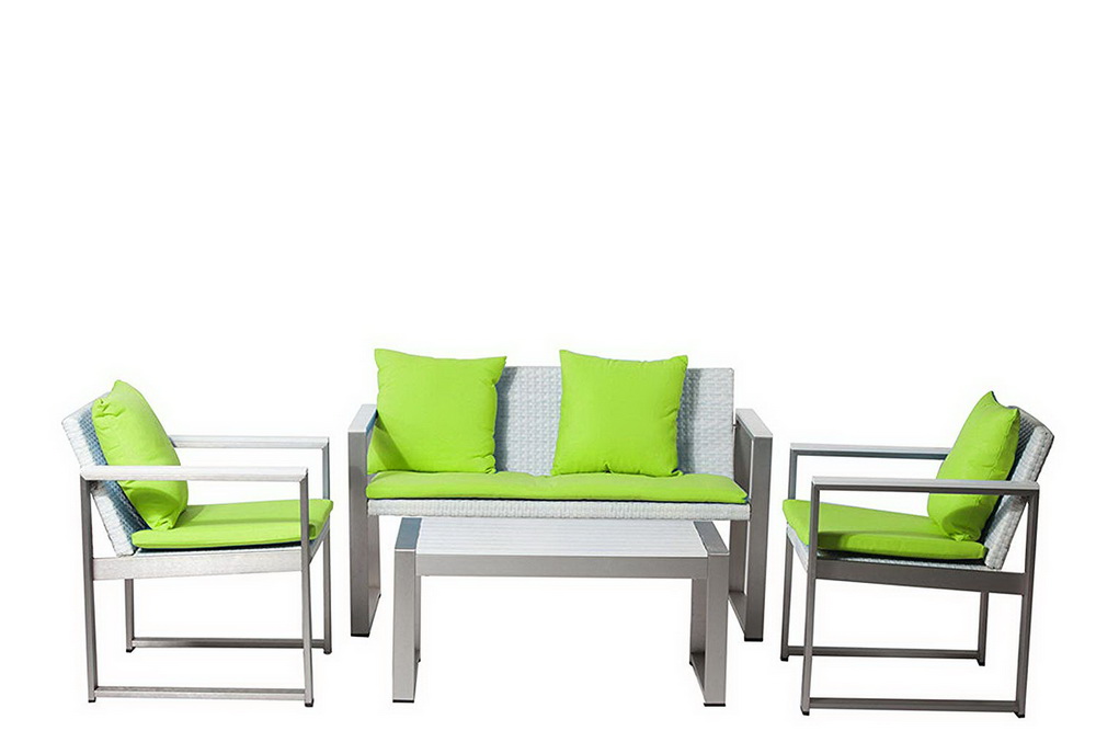 Outdoor Furniture Used For Sale - OR- Vente de mobilier d'extérieur :